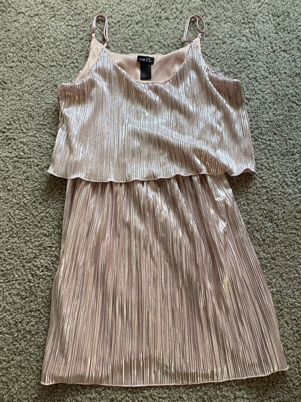 Rue21 Y2K Metallic Blush Pleated Spaghetti Strap Elastic waist Mini Dress Size M
